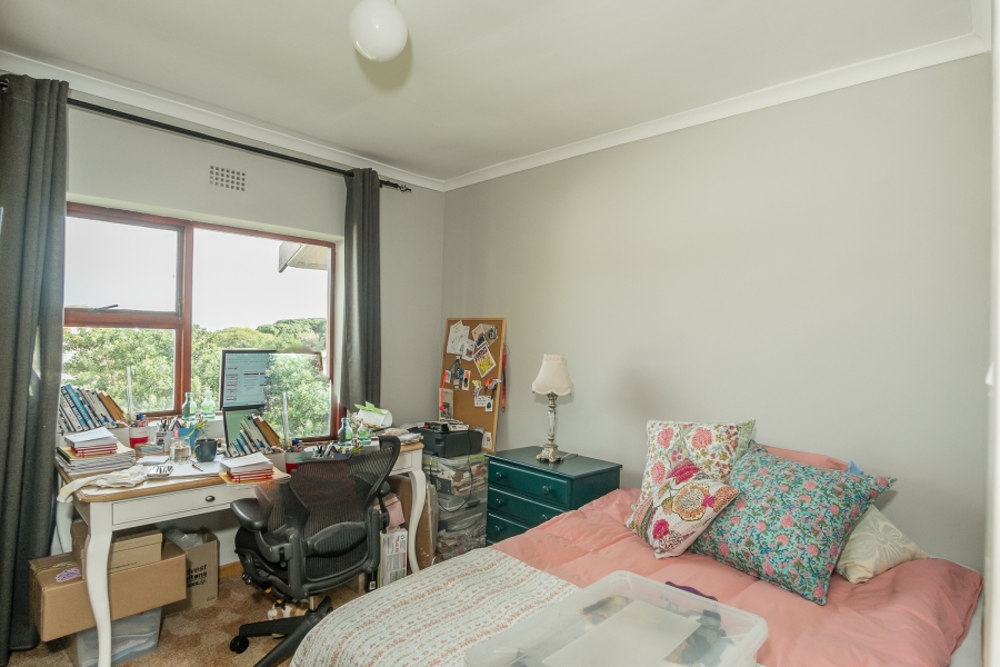 6 Bedroom Property for Sale in Kommetjie Western Cape